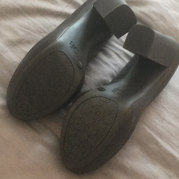 Gianni Bini. Platform. Block heels. Size 9.5 - Picture 4 of 8